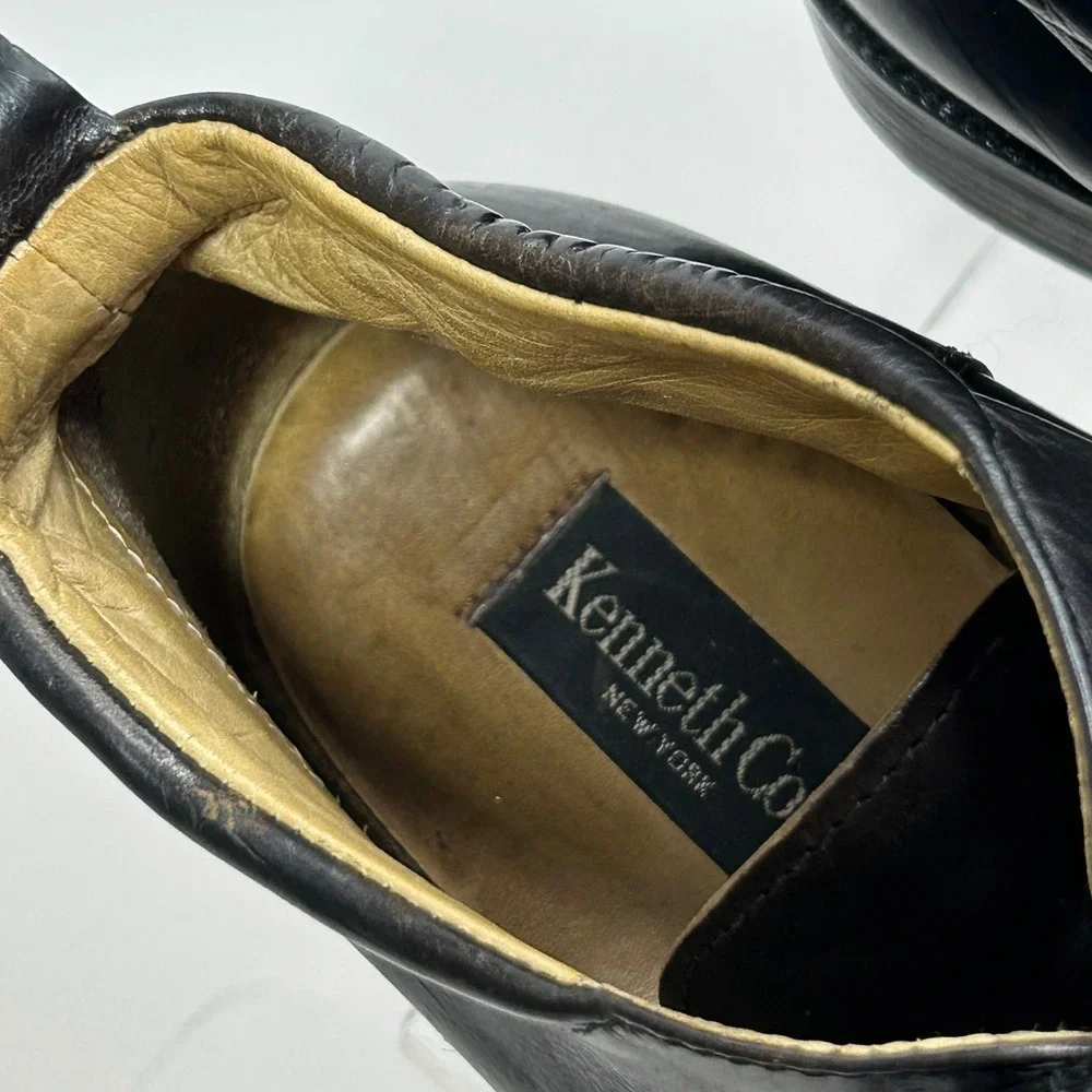Kenneth Cole Mens Black Leather Apron Toe Chukka Boots Made in Italy 8735 10.5